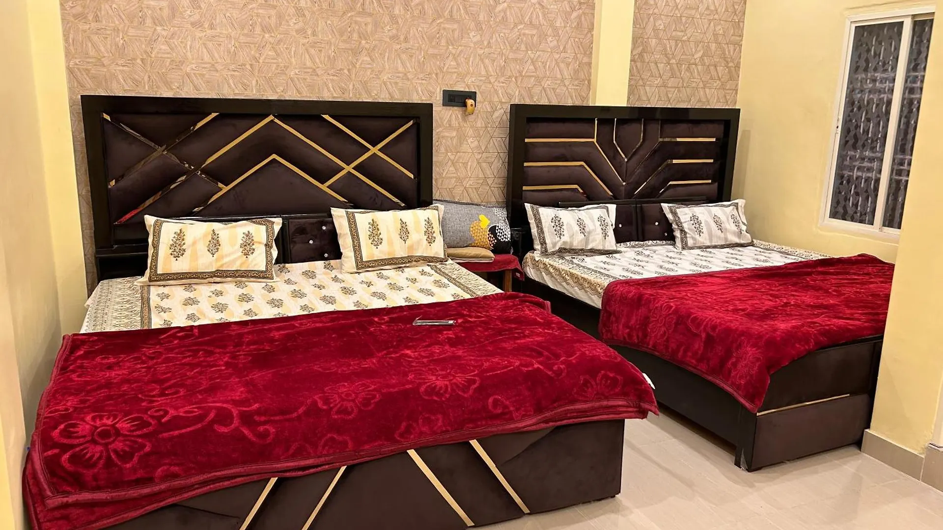 Temple Town Homes Assi Ghat Varanasi Hostel