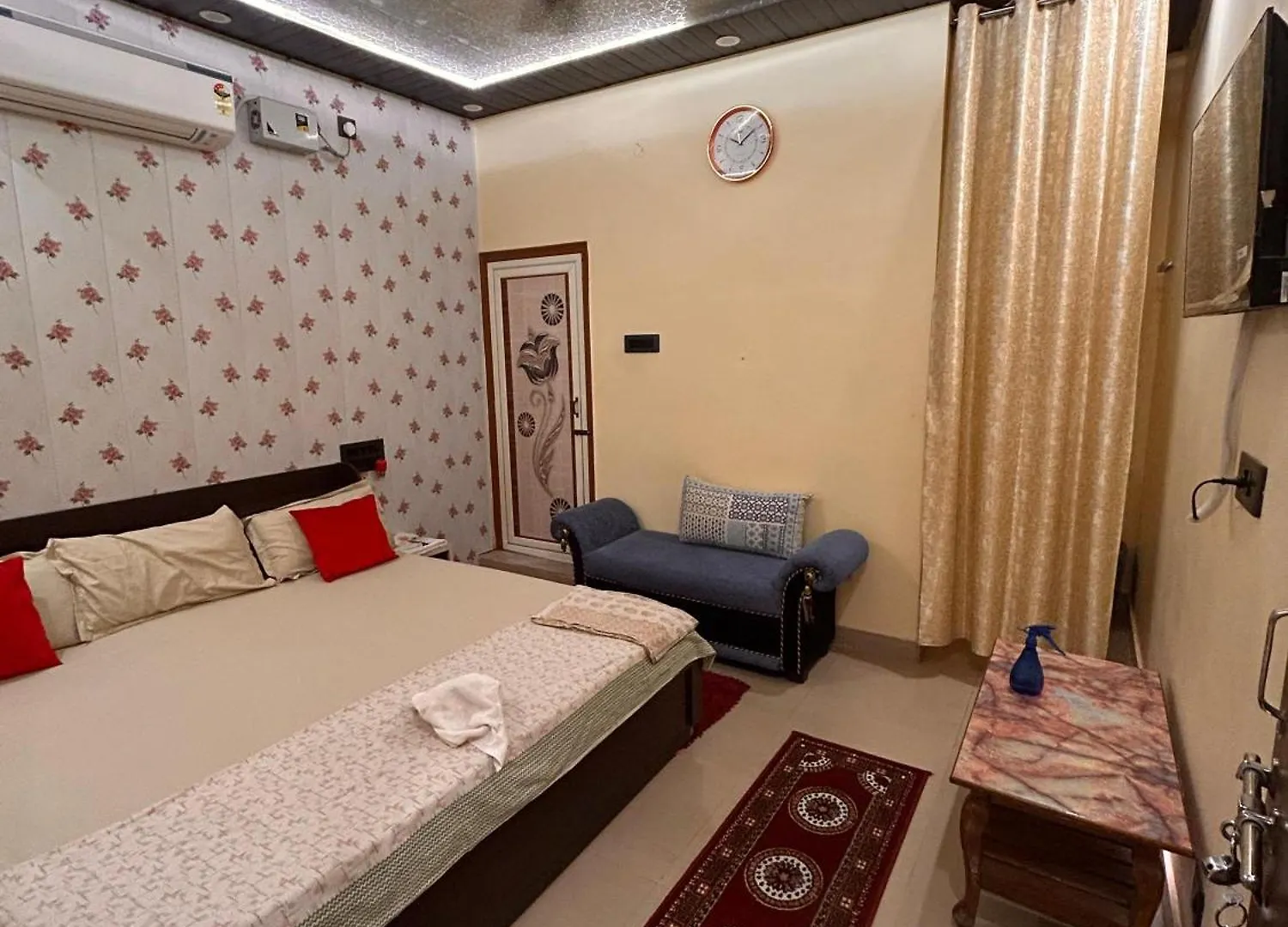 Temple Town Homes Assi Ghat Varanasi 0*,