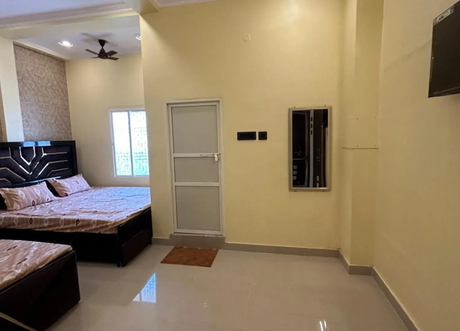 Hostel Temple Town Homes Assi Ghat Benares